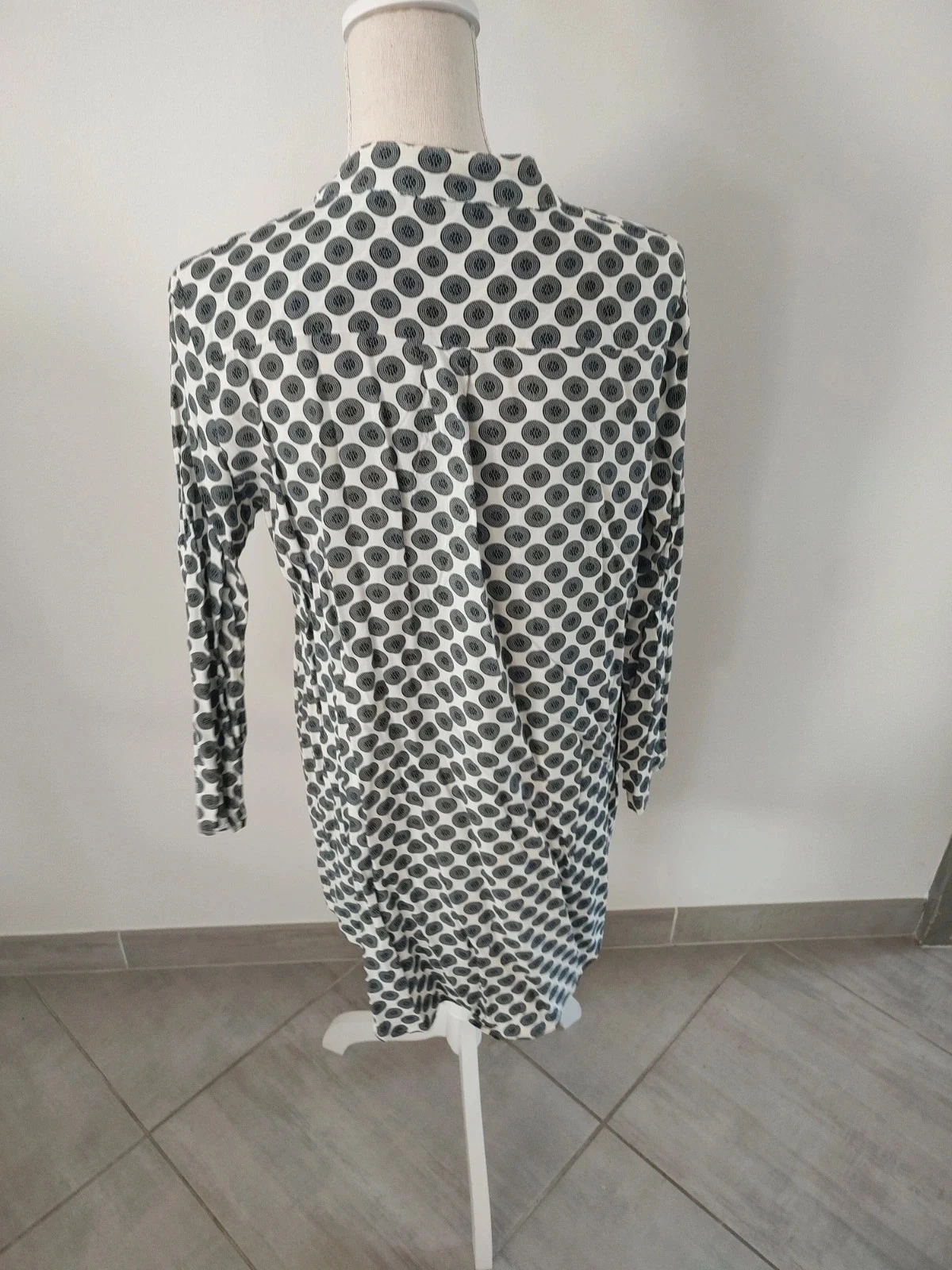 Long women's shirt or very short waist dress – photo 4